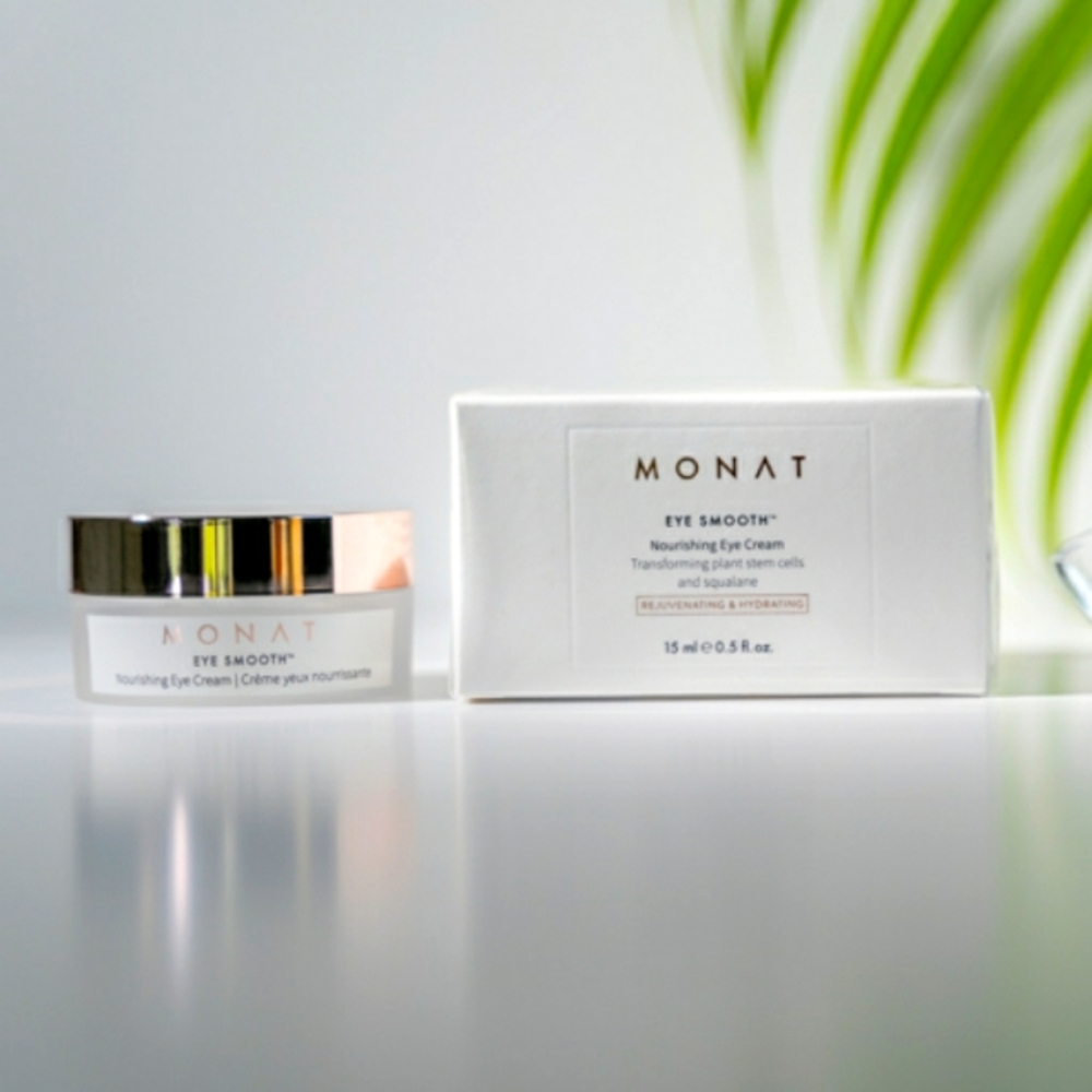 -SOLD- Monat Eye Smooth